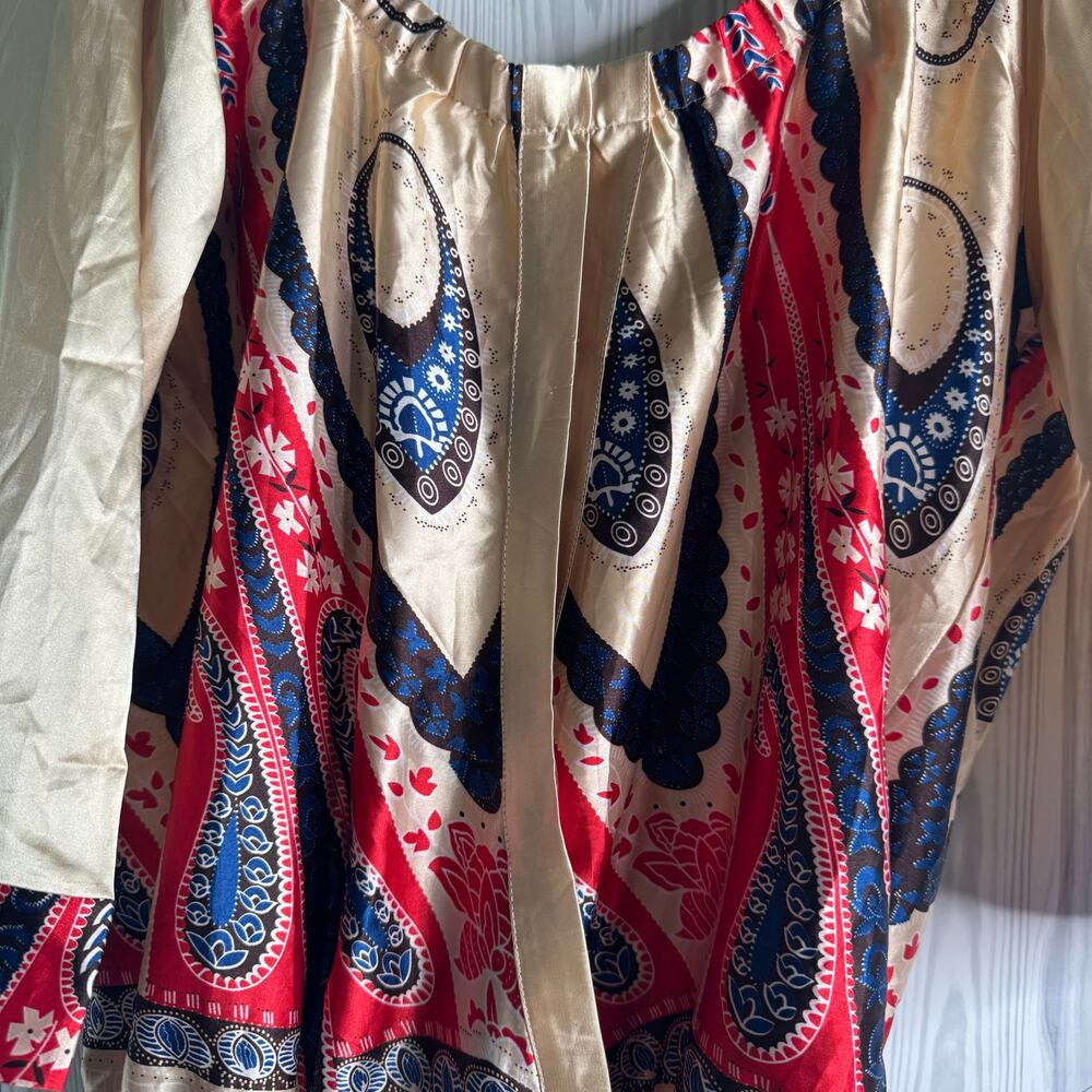 Charlotte Russe Y2K Abstract Pattern  Satin Blouse Size Medium Festival Boho - Picture 3 of 10